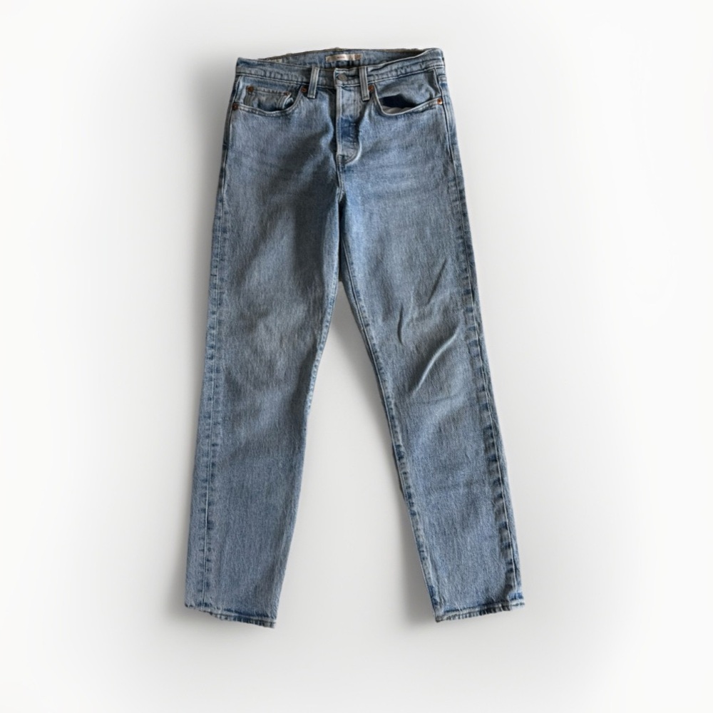 Levi's Women's Premium Jeans Blue, Wedgie, Straight Fit, Denim Size 27 EUC!